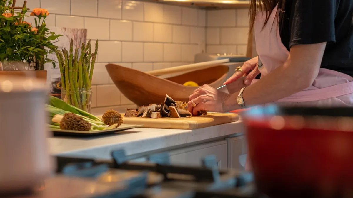Réduire le gaspillage alimentaire en cuisine : les bons réflexes